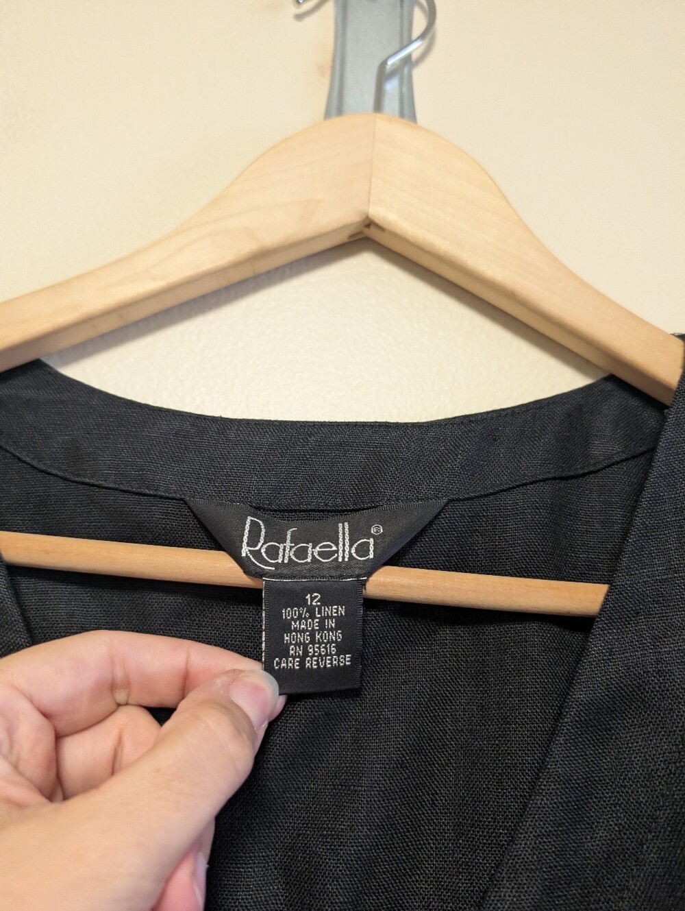 Rafaella Black 100% Linen Button Front Shift Dress Size 12 Minimalist Coastal - Picture 5 of 5